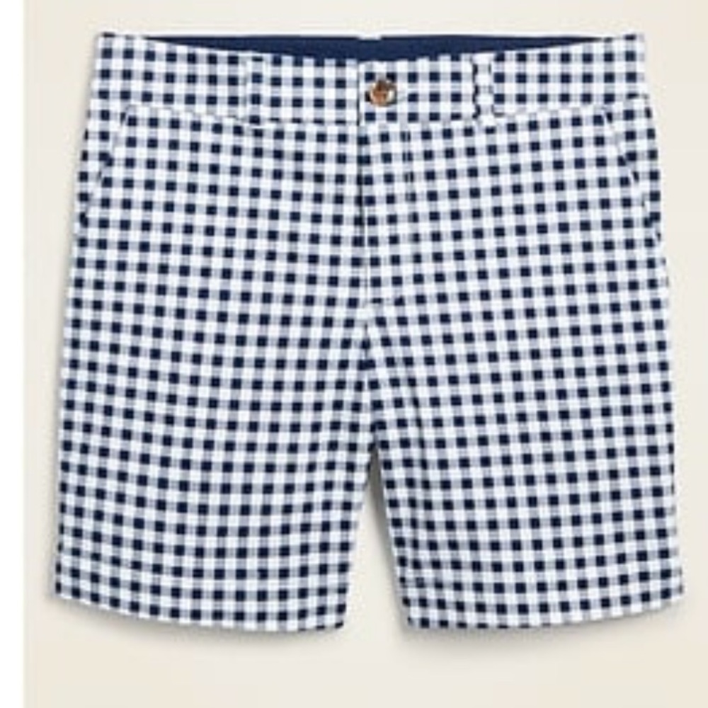 {OLD NAVY} GINGHAM 7” SHORTS